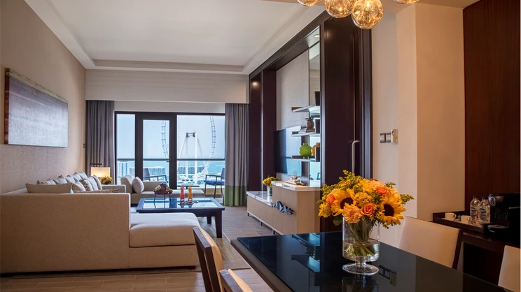Amwaj Rotana, Jumeirah Beach Residence